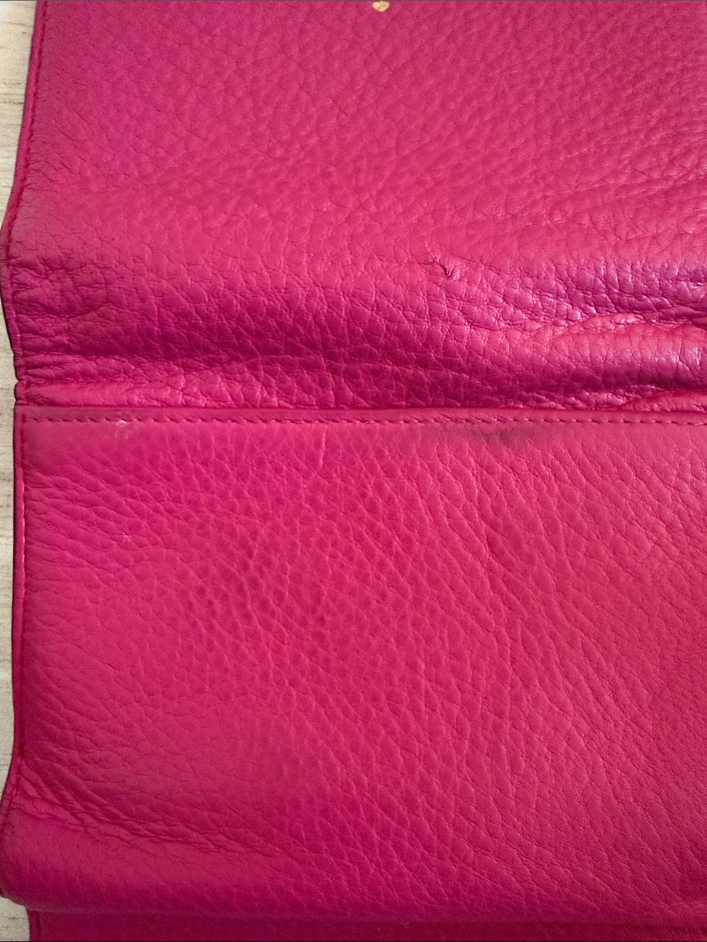 kate spade Pebbled Leather Trifold Wallet in Fuchsia Pink - Picture 5 of 5